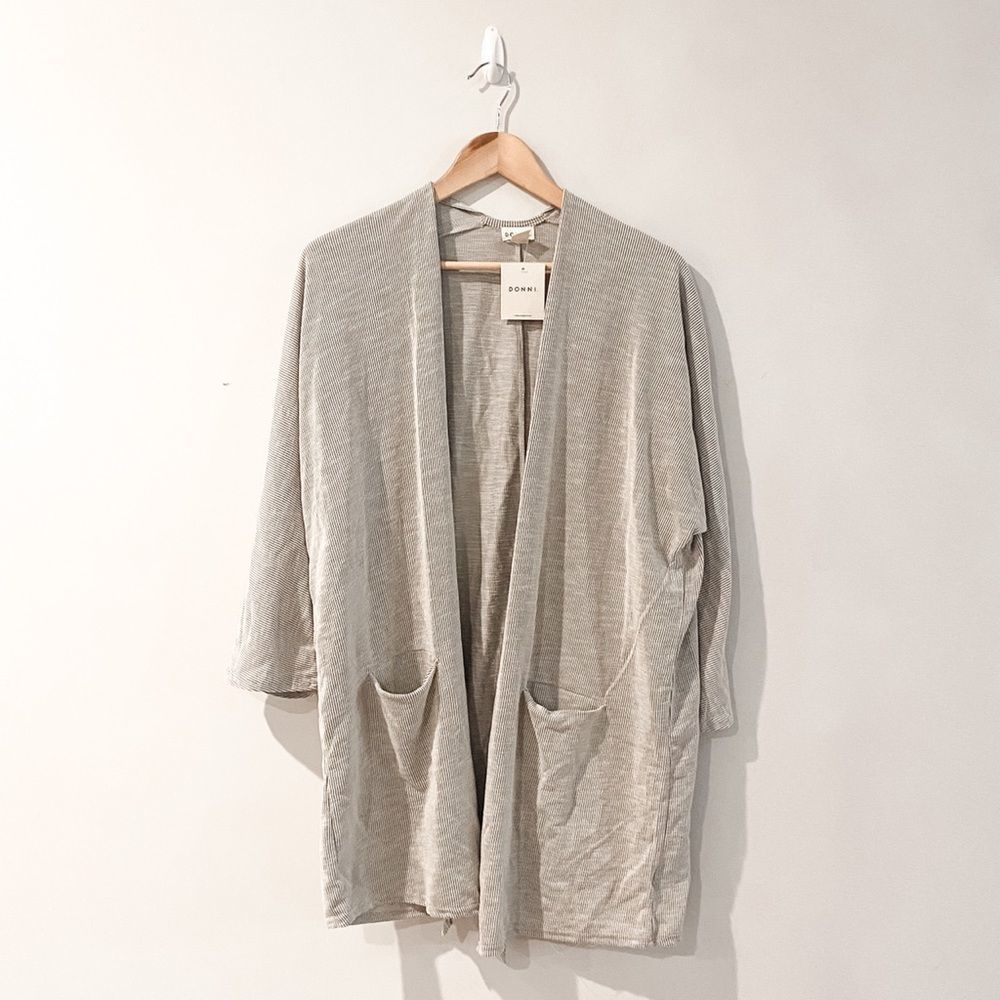 NWT Donni Cardigan